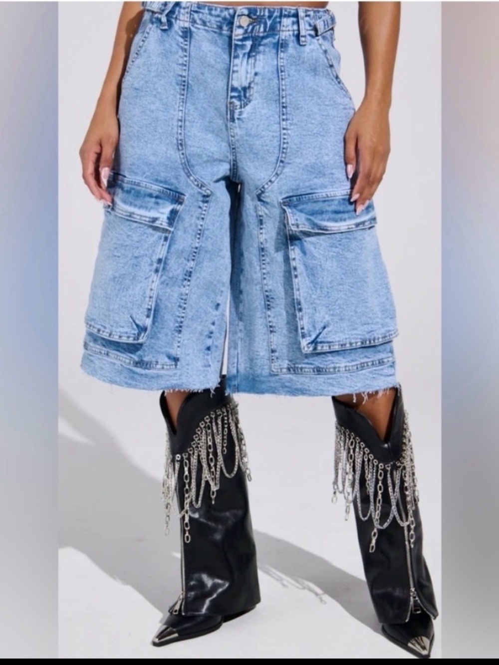 AKIRA Light Blue Denim Cargo Bermuda Jorts - Picture 6 of 6